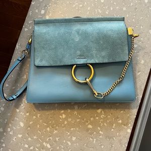 Chloé
Faye Small Leather Satchel